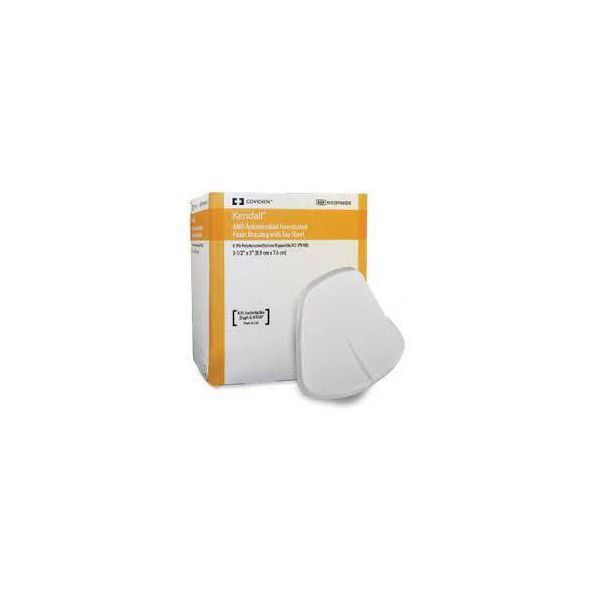 Kendall AMD Antimicrobial Foam Fenestrated With TopSheet 8.8x7.5cm